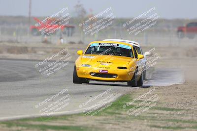 media/Oct-25-2025-CalClub SCCA (Sat) [[34c778dfbe]]/Group 4/Qualifying/